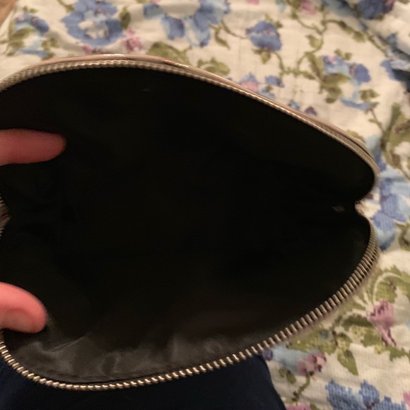 Make-up bag - Picture 2 of 2